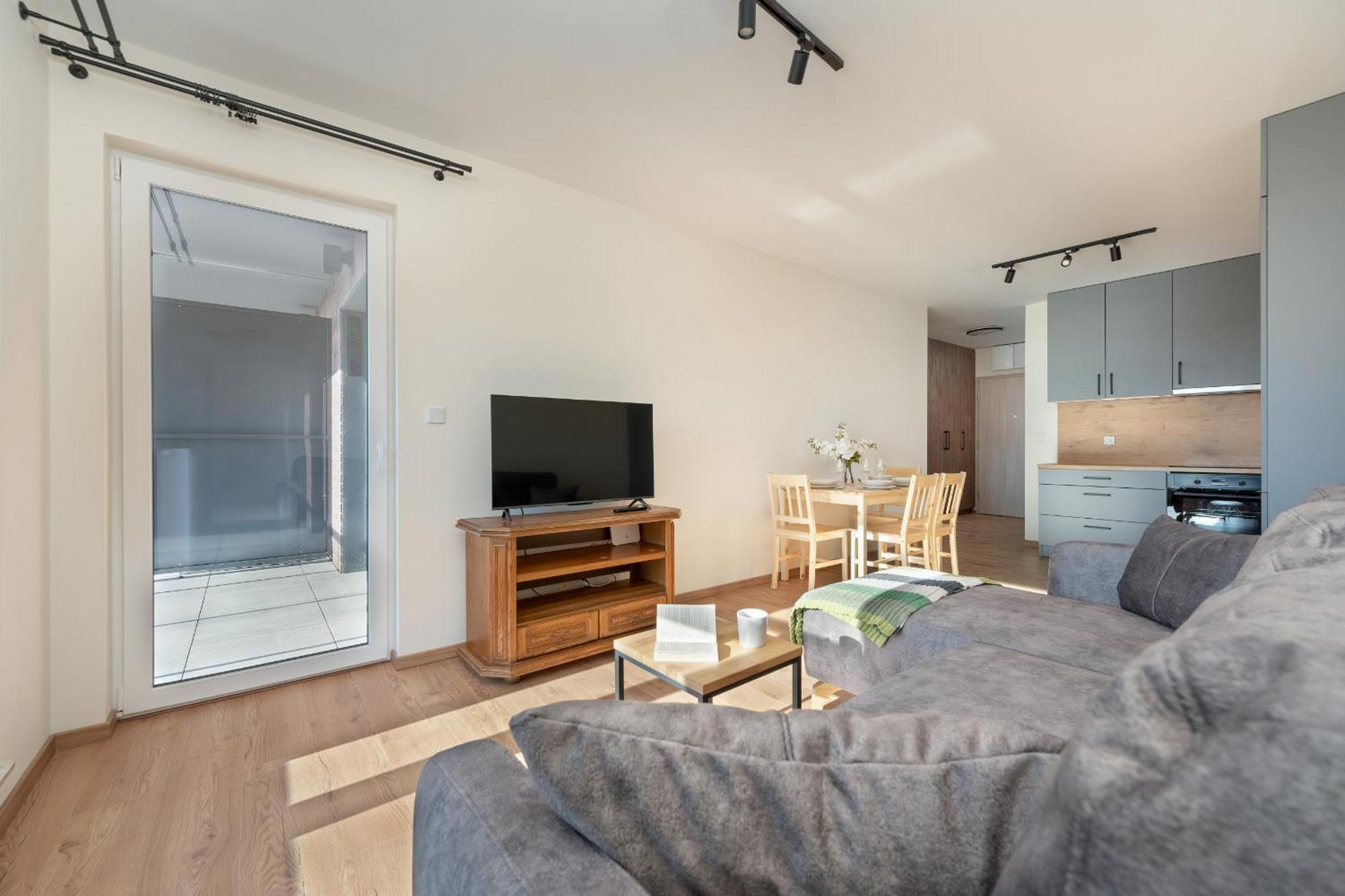 Wroclaw 1-Bedroom Apartment With Parking & Balcony By Noclegi Renters 外观 照片